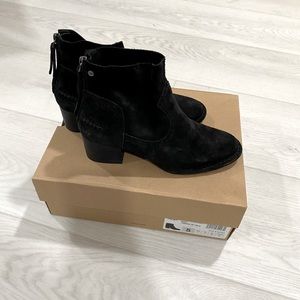 UGG Woman Boots